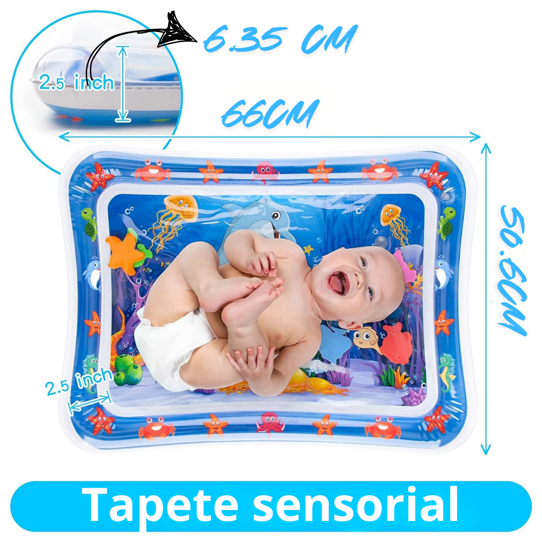 Bebe tapete  estimulacion con agua
