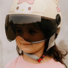 Casco para niñas material ABS