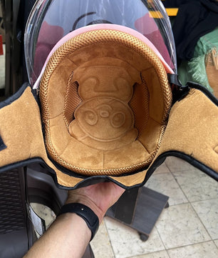 Chaleco Premium Kuromi + casco